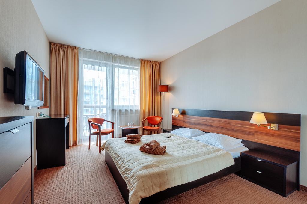 Apartamenty Diva Kołobrzeg Exteriör bild