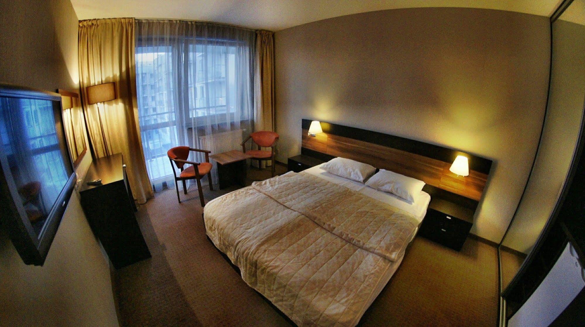 Apartamenty Diva Kołobrzeg Exteriör bild